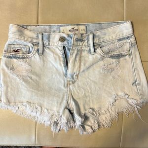 Super cute Hollister shorts
